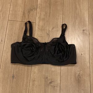 Size 42DD Lace Bra